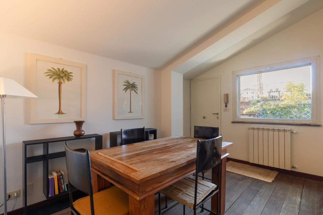 Bright And Comfy Terraced Apartment In Trastevere Rome Extérieur photo
